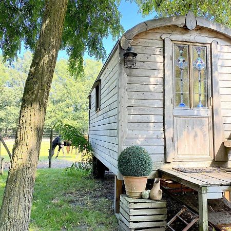 Villa Pipowagen Het Oventje Zelanda Exterior foto