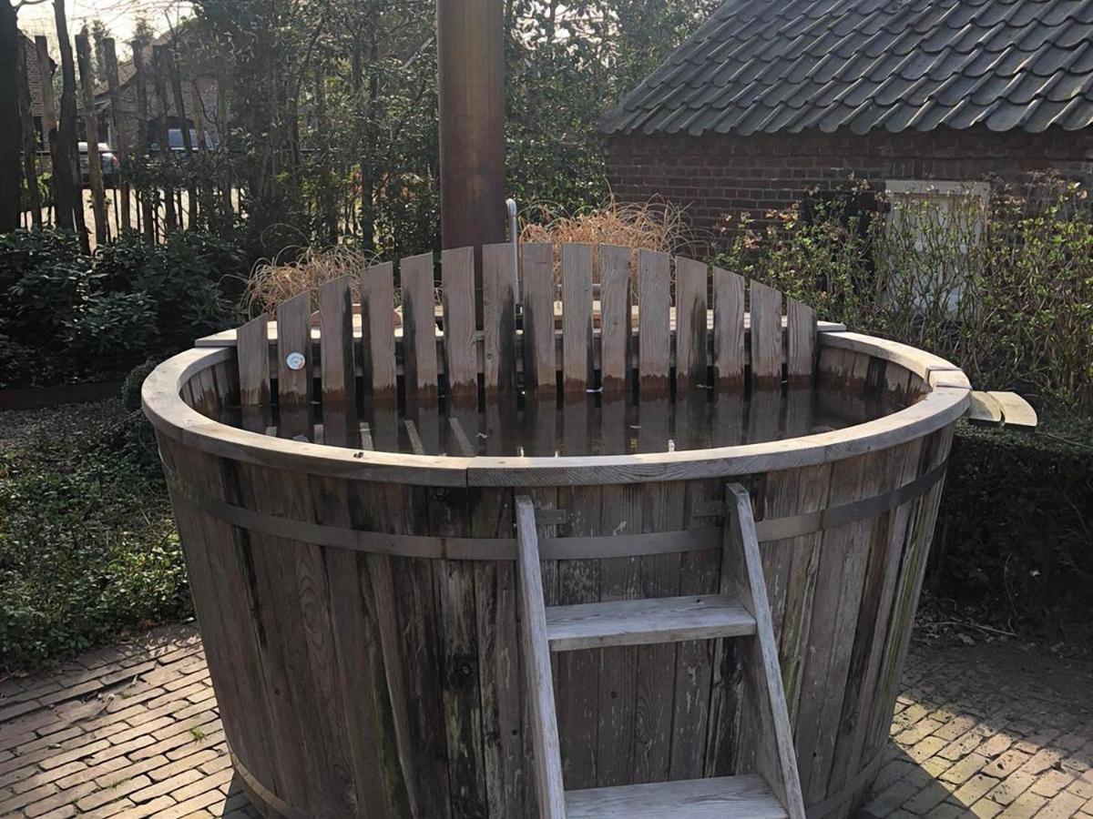 Villa Pipowagen Het Oventje Zelanda Exterior foto
