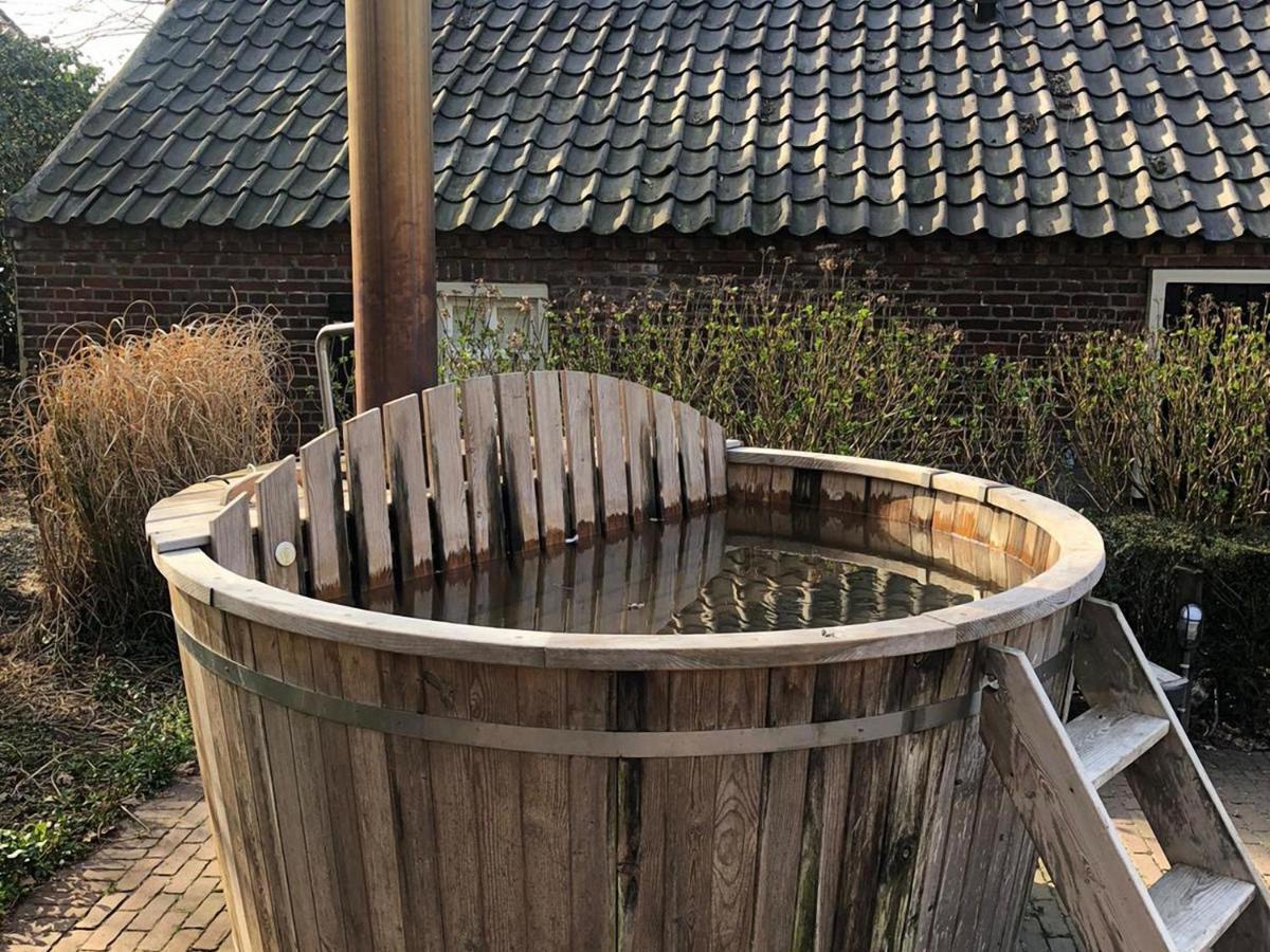 Villa Pipowagen Het Oventje Zelanda Exterior foto